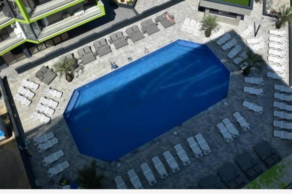 Eka Studio - Pool & Spa Beach Resort Năvodari Eksteriør billede