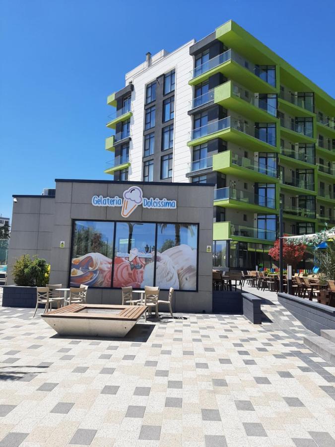 Eka Studio - Pool & Spa Beach Resort Năvodari Eksteriør billede