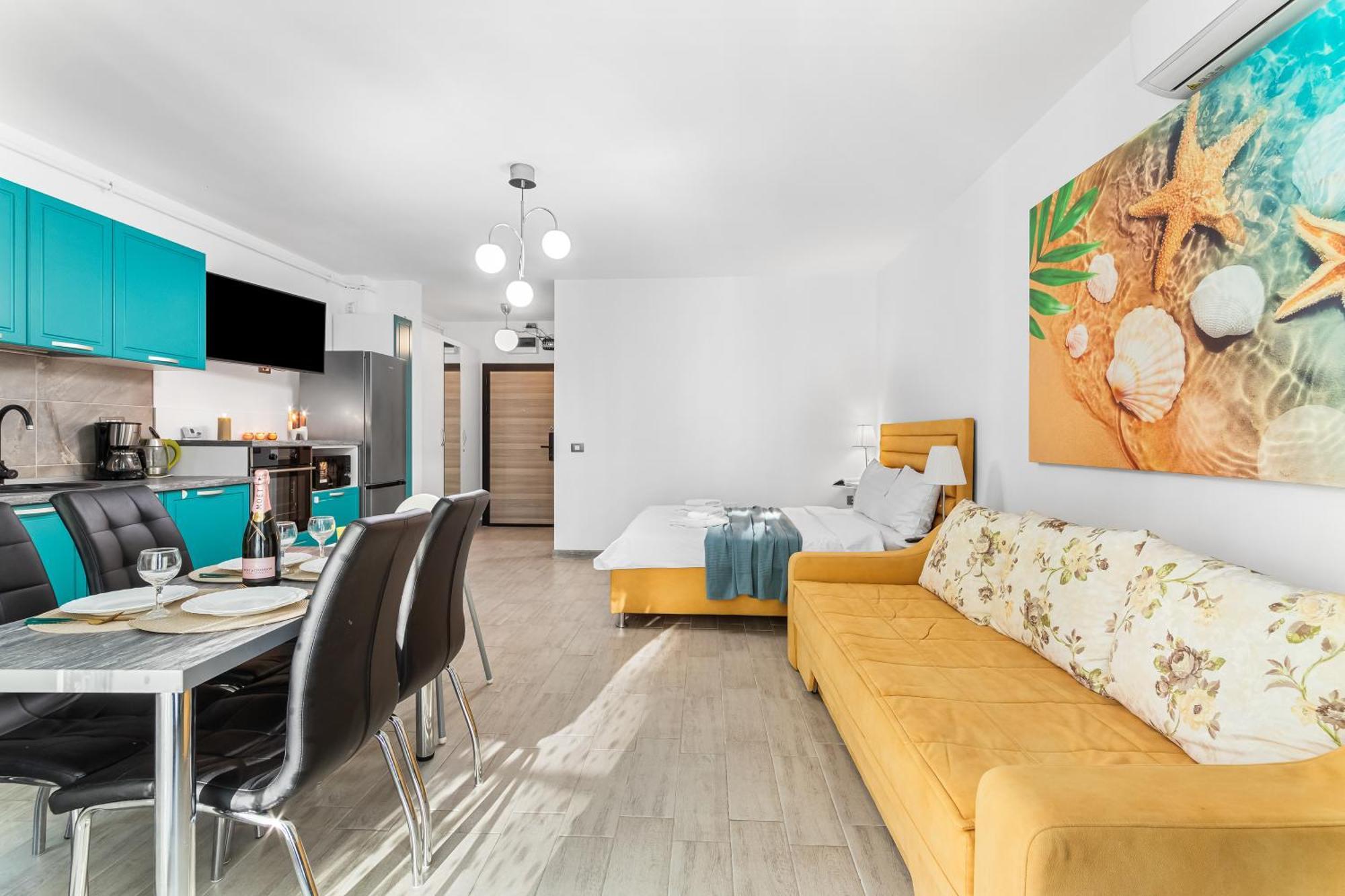 Eka Studio - Pool & Spa Beach Resort Năvodari Eksteriør billede